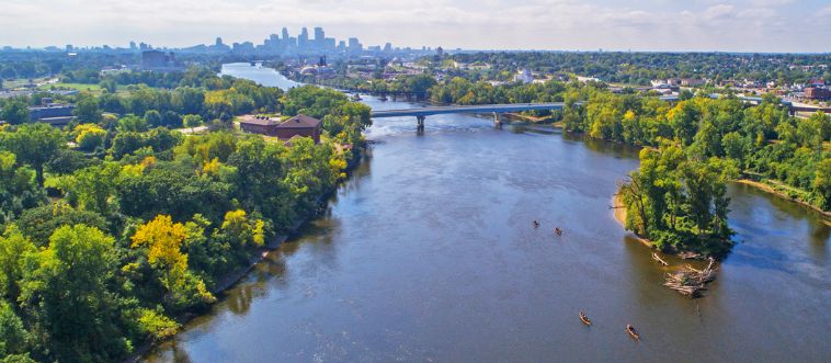 Let's stir the pot with this legendary waterway: which famous river, dubbed the 'Father of Waters,' flows right through the middle of the country before pouring into the Gulf of Mexico?